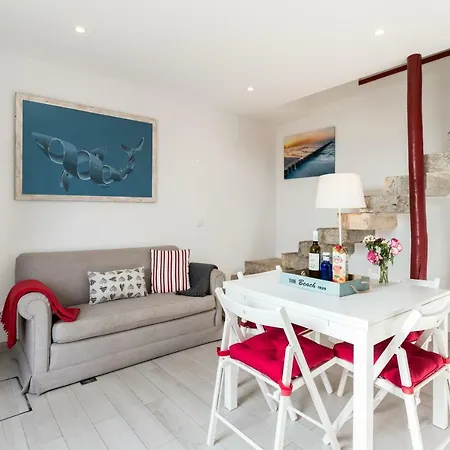 بيت للعطل Feels Like Beach House Forte Da Cruz إستوريل
